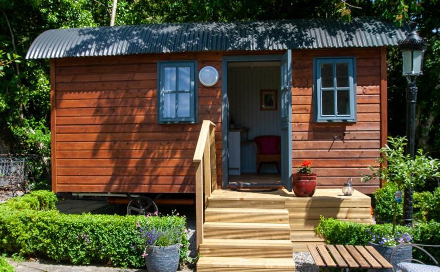 Отель Hawthorn Hut Kilkenny Glamping At Jenkinstown House Jenkinstown Park Экстерьер фото